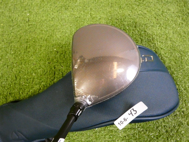 TaylorMade 2026 Qi4D Max 18* 5 Wood REAX 55 Regular Graphite with Headcover New