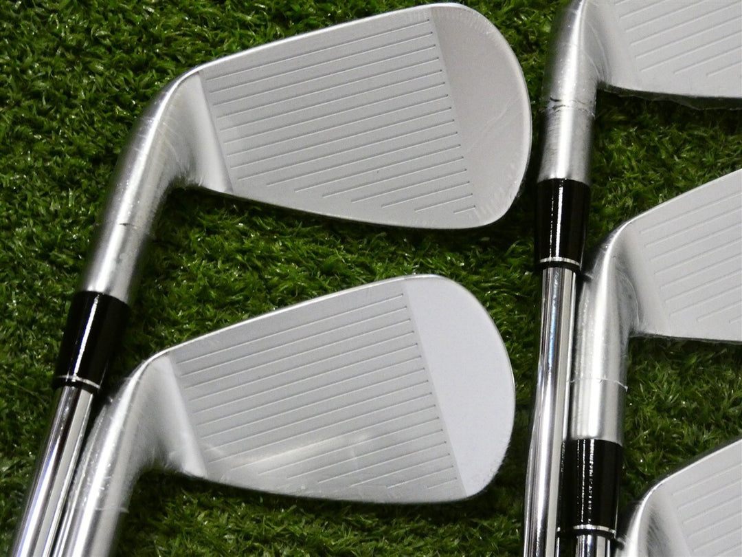 Srixon ZXiR Irons 5-P &amp; A KBS Tour Lite Stiff Steel New