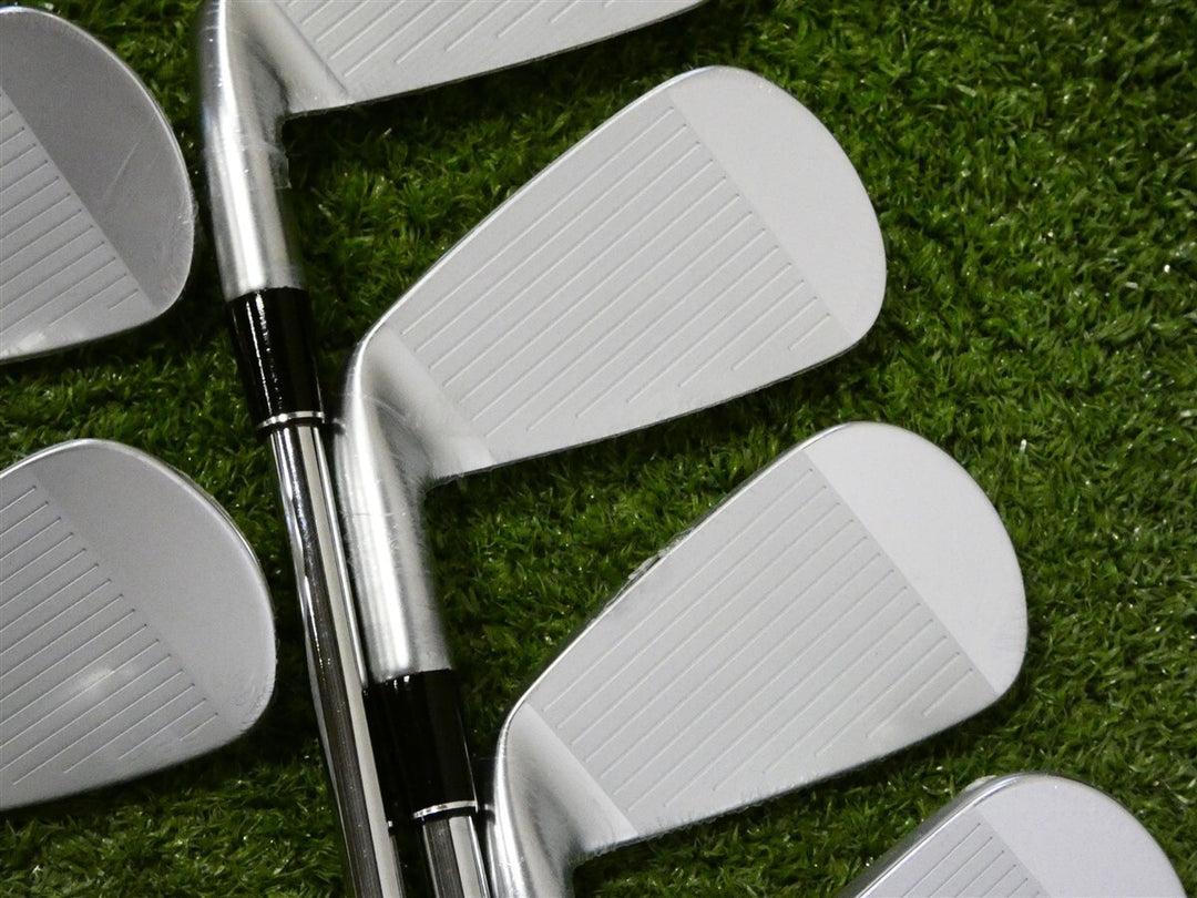 Srixon ZXiR Irons 5-P &amp; A KBS Tour Lite Stiff Steel New