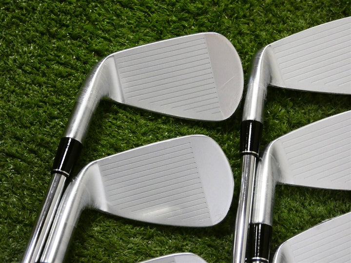 Srixon ZXiR Irons 5-P &amp; A KBS Tour Lite Stiff Steel New