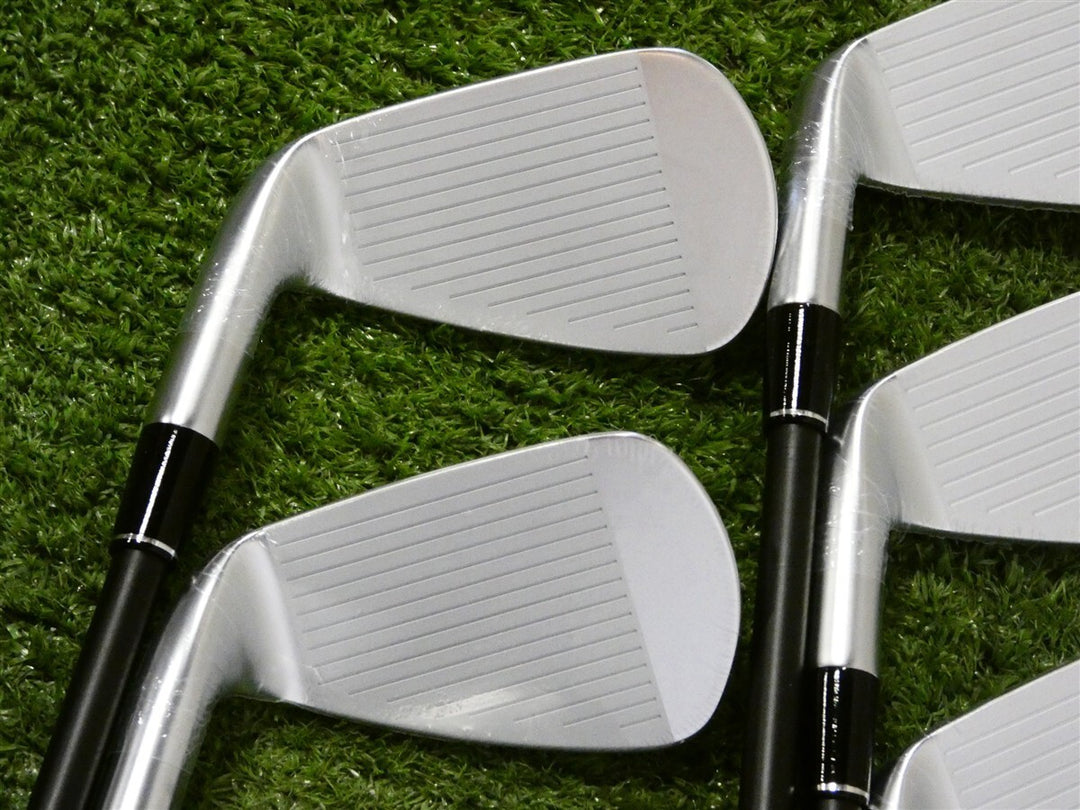 Srixon ZXiR Irons 5-P &amp; A KBS PGI 60 Regular Graphite New