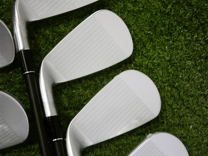 Srixon ZXiR HL Irons 5-P &amp; A KBS Max 55 Regular Graphite New