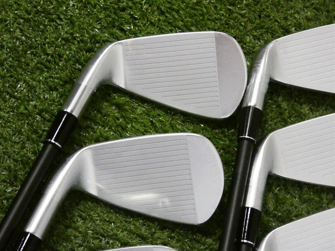 Srixon ZXiR HL Irons 5-P &amp; A KBS Max 55 Regular Graphite New