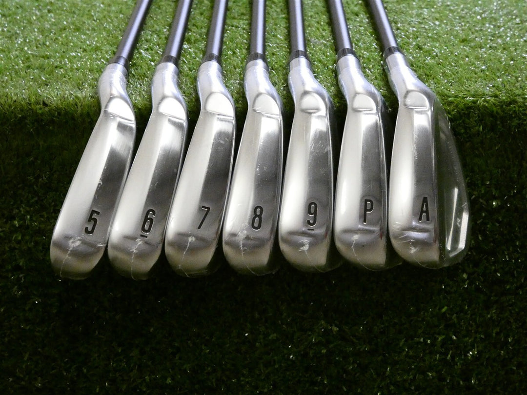 Srixon ZXiR HL Irons 5-P &amp; A KBS Max 55 Regular Graphite New