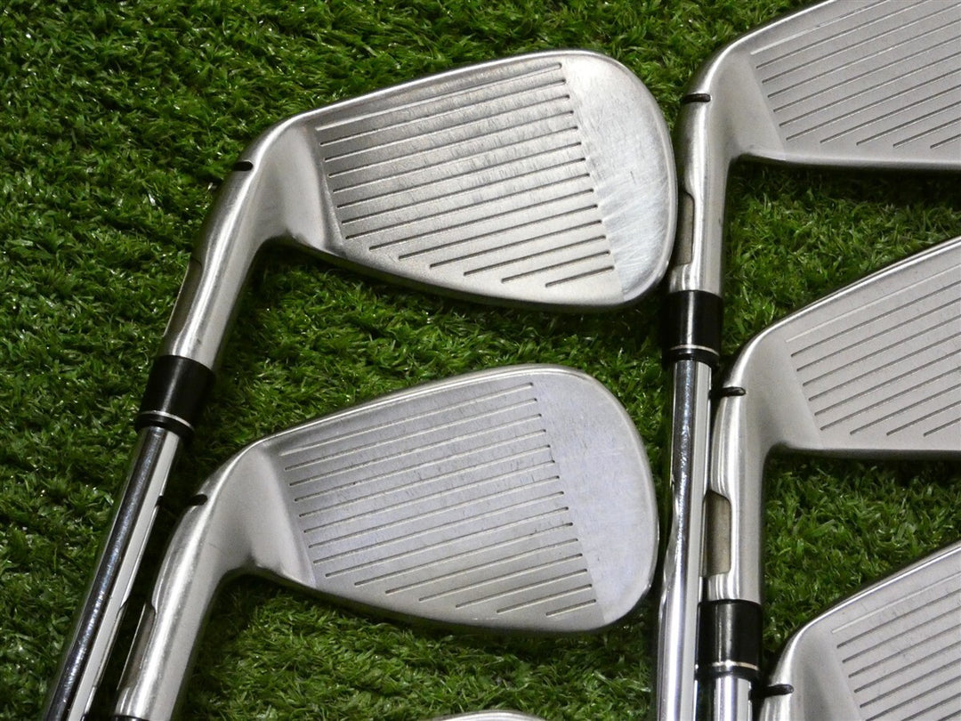 TaylorMade M5 Irons 5-P &amp; A XP 100 R300 Regular Steel Mid