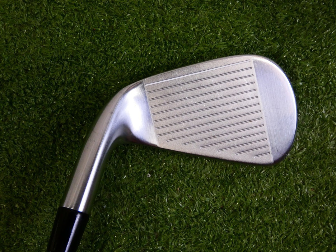 Callaway Quantum Max 7 Iron KBS Max 90 Regular Steel Excellent
