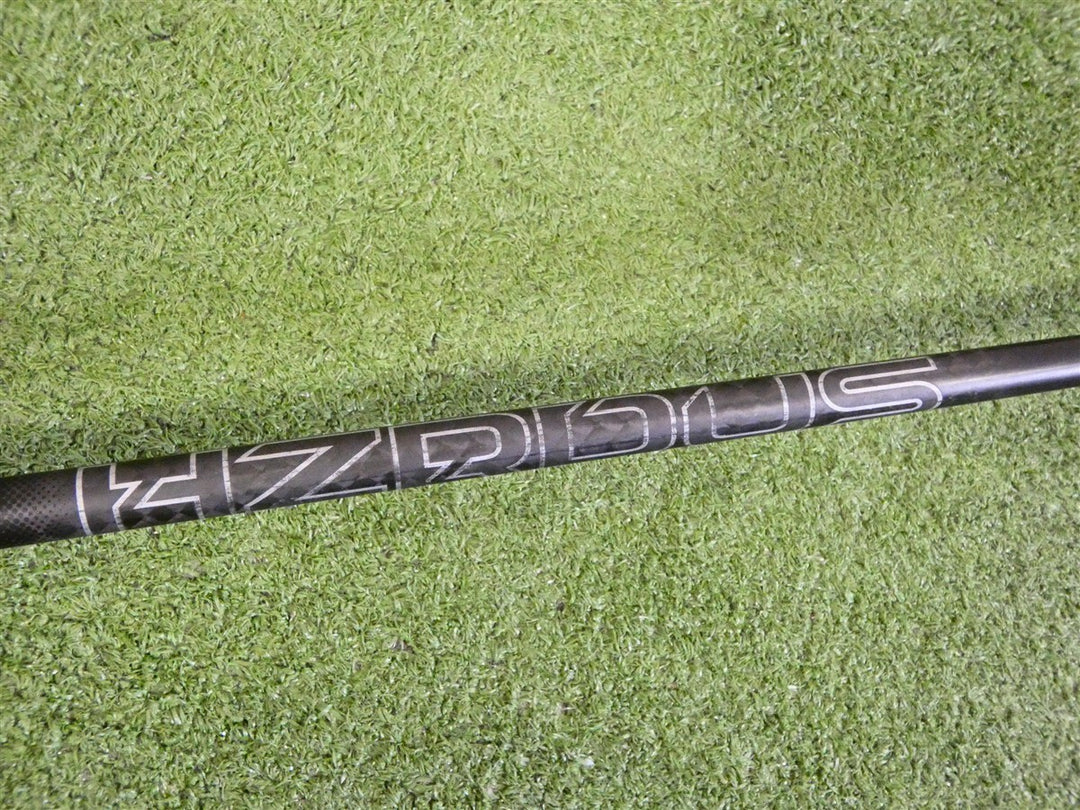 Titleist GT3 9* Driver HZRDUS Black 5G 70g 6.0 Stiff Graphite