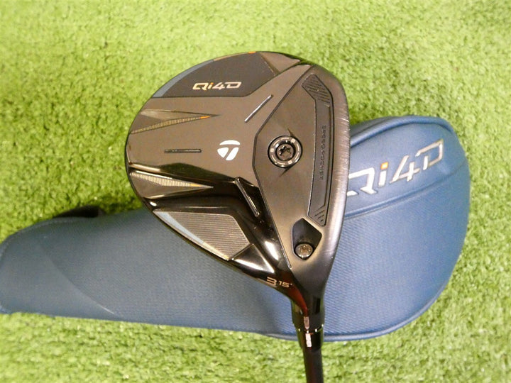 TaylorMade 2026 Qi4D 15* 3 Wood REAX 65 Stiff Graphite with Headcover Excellent