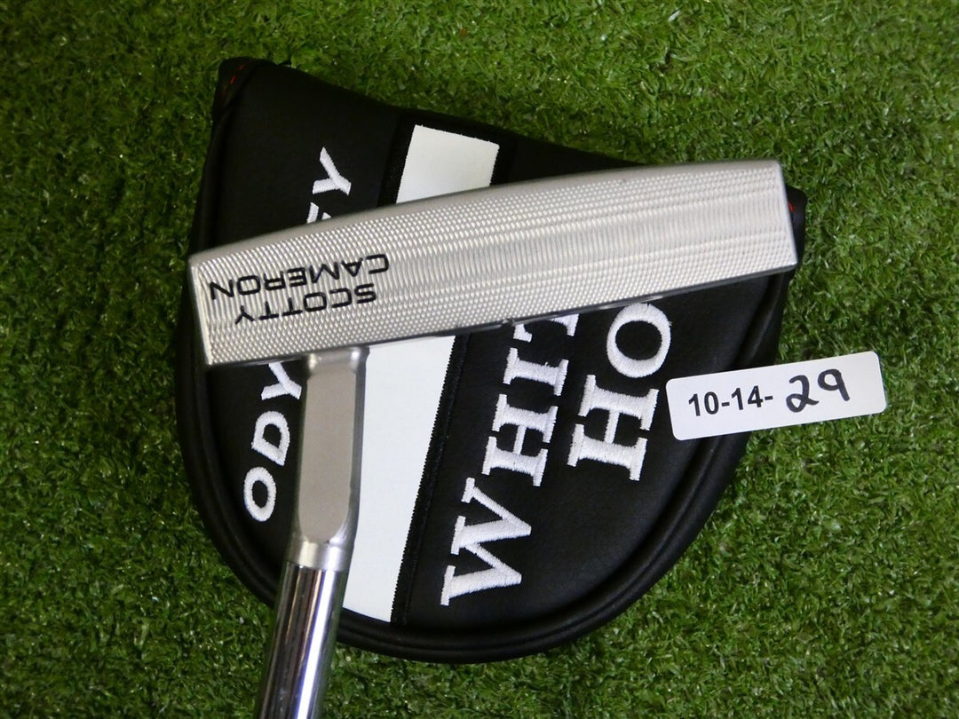 Titleist Scotty Cameron 2022 Phantom X 5.5 35" Putter with White Hot Headcover