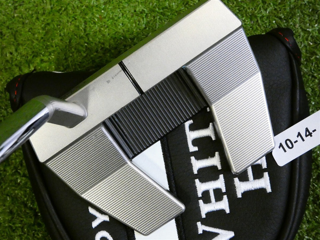 Titleist Scotty Cameron 2022 Phantom X 5.5 35" Putter with White Hot Headcover