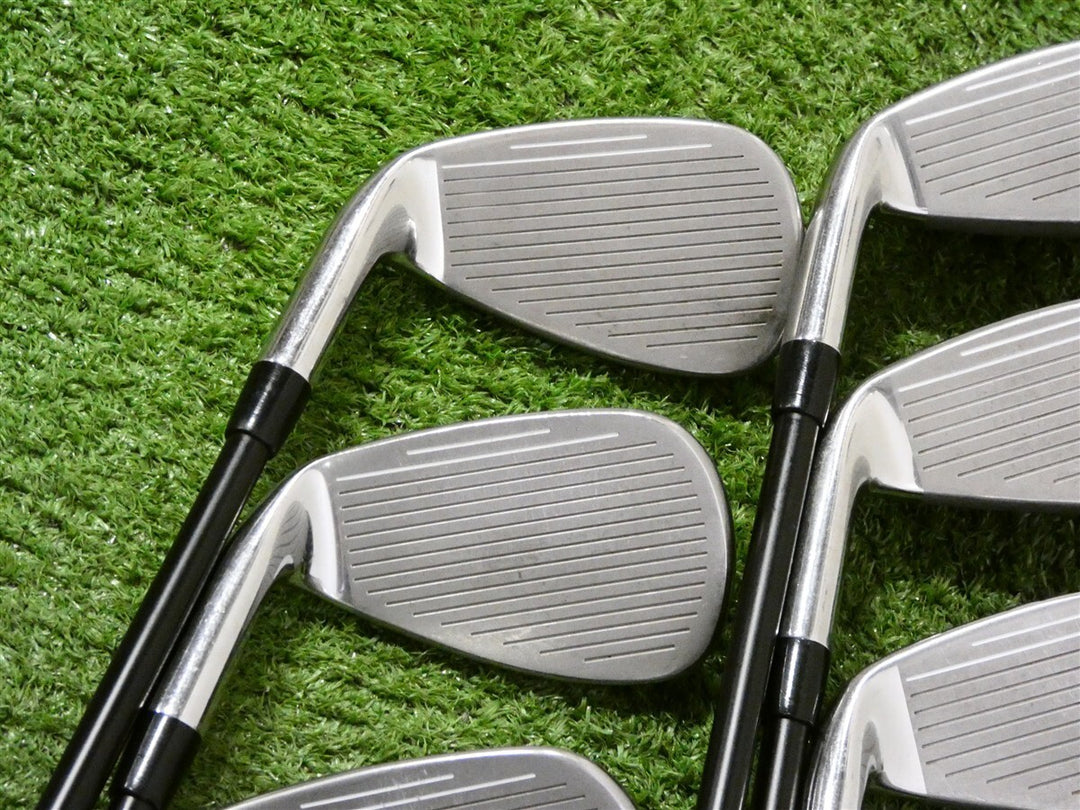 Cleveland Halo XL Full-Face Irons 5-P &amp; G Helium 60 F2 Senior Graphite Oversize