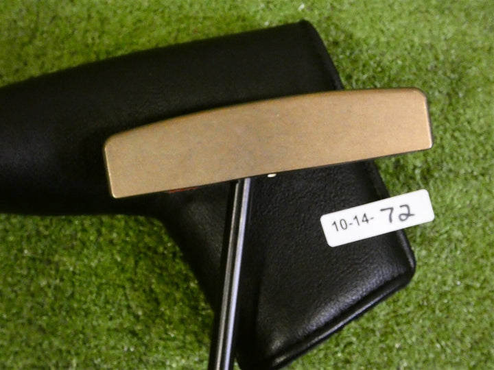 The SeeMore FGP 35" Putter with Headcover