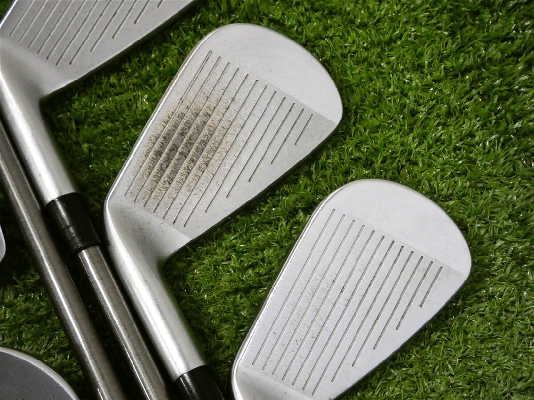 Mizuno JPX 900 Forged Irons 5-P &amp; G SteelFiber i110 Stiff Graphite +.5"