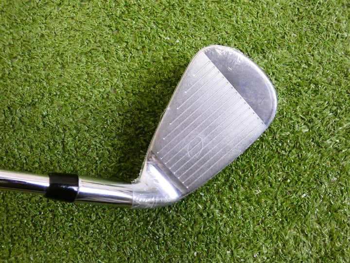Callaway Elyte Left Hand 7 Iron True Temper Vector 80g Regular Steel New