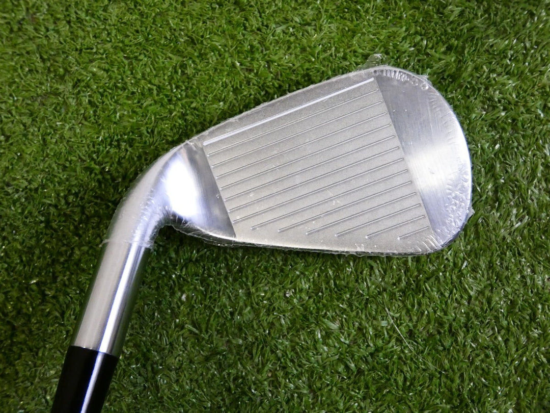 Callaway Quantum Max OS 7 Iron Denali 60g 5.5 Regular Graphite New