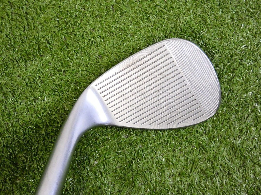 Cleveland RTX 6 ZipCore Tour Satin 60* 10* Lob Wedge Mid Dynamic Gold Steel
