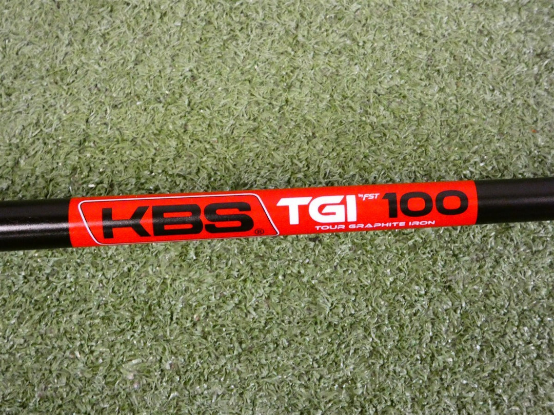 Wilson Staff 2026 Staff Model XB 4 Iron KBS TGI 100 X Extra Stiff Graphite Mid
