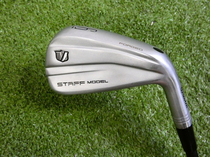 Wilson Staff 2026 Staff Model XB 6 Iron KBS TGI 100 X Extra Stiff Graphite Mid