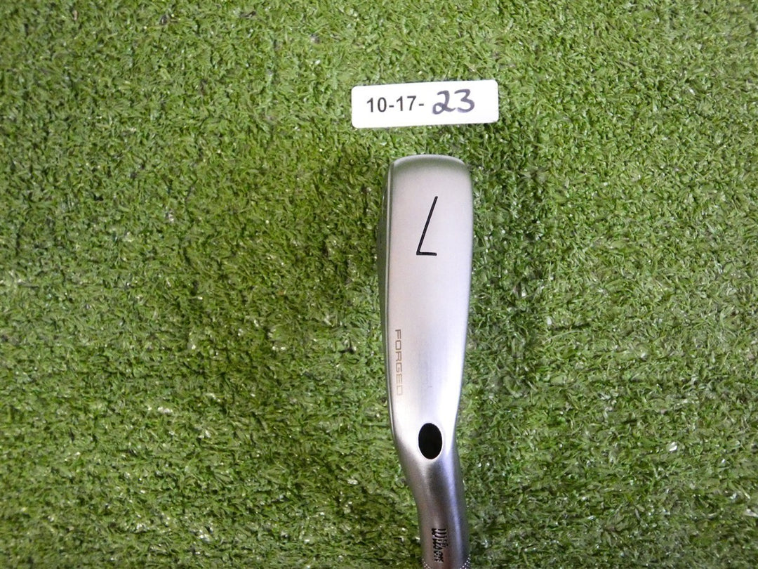 Wilson Staff 2026 Staff Model XB 7 Iron KBS TGI 100 X Extra Stiff Graphite Mid
