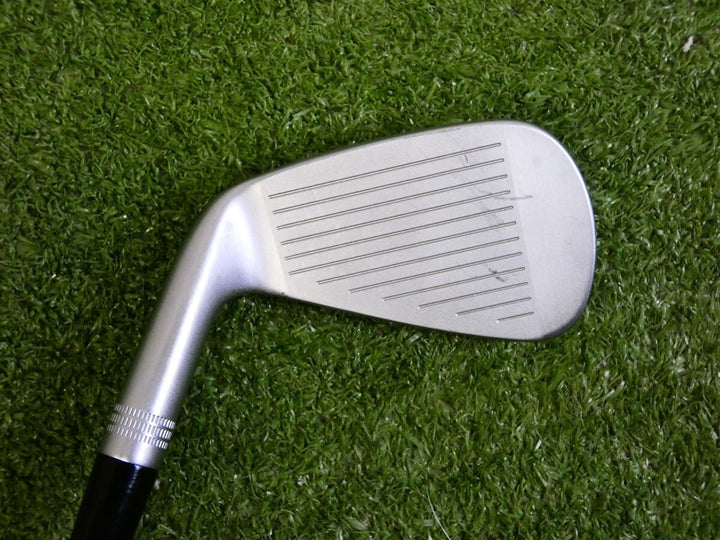 Wilson Staff 2026 Staff Model XB 7 Iron KBS TGI 100 X Extra Stiff Graphite Mid