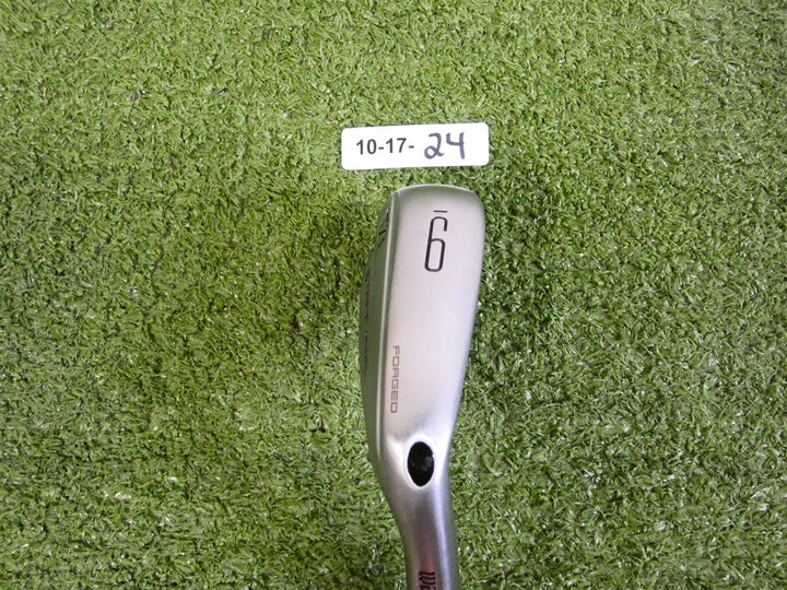 Wilson Staff 2026 Staff Model XB 9 Iron KBS TGI 100 X Extra Stiff Graphite Mid
