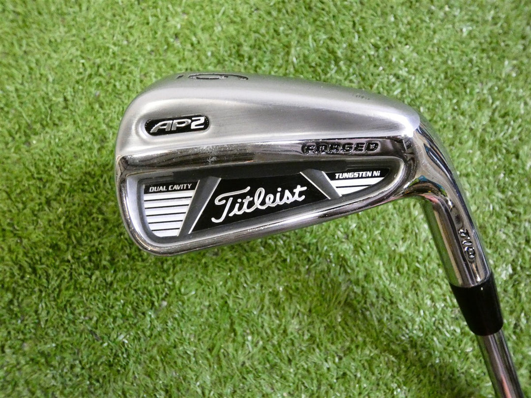 Titleist AP2 710 Forged 6 Iron Dynamic Gold S300 Stiff Steel
