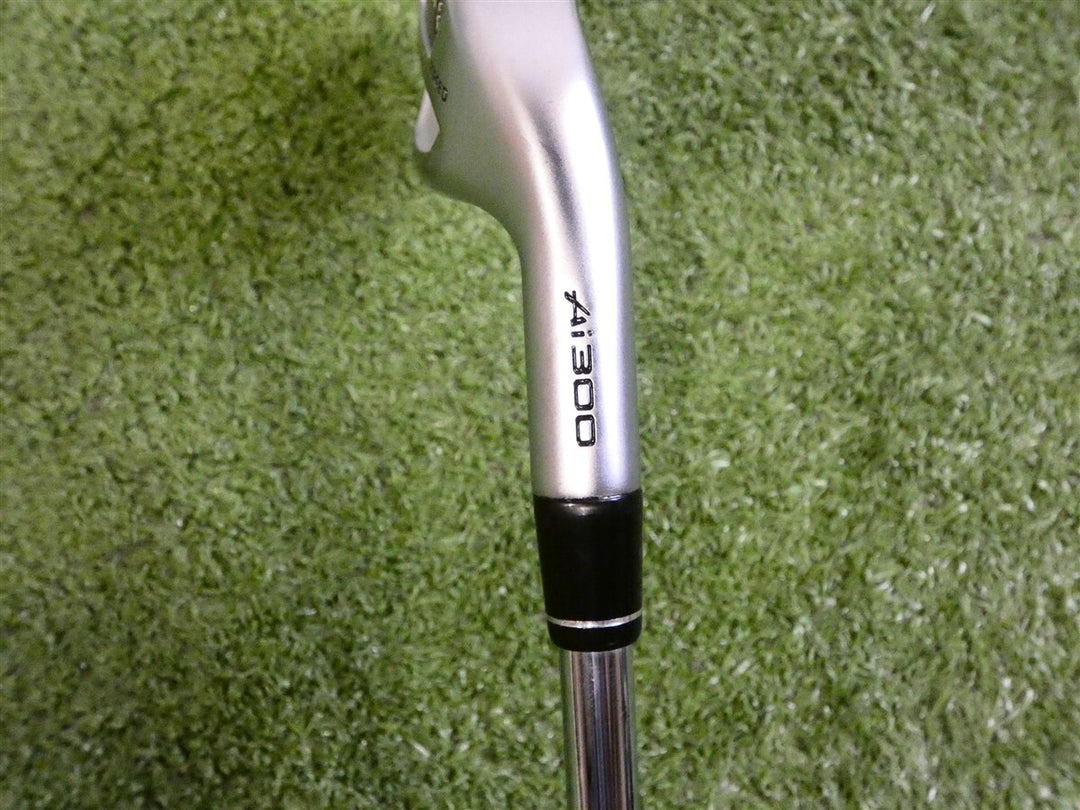 Callaway Apex Ai300 Forged 7 Iron Dynamic Gold Mid 90 R300 Regular Steel Mint