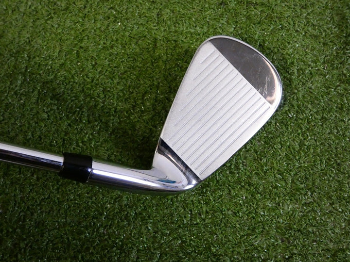 Callaway Elyte Left Hand 7 Iron True Temper Vector 90g Stiff Steel Mint