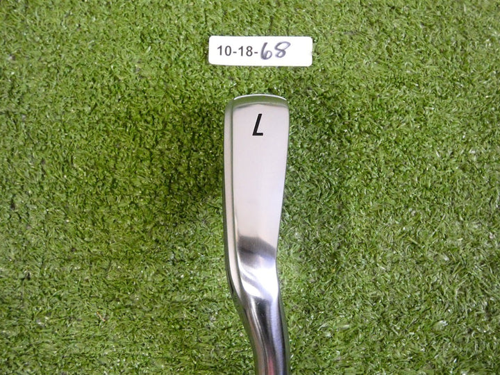 Callaway Quantum Max 7 Iron KBS Max 90 Stiff Steel Mint