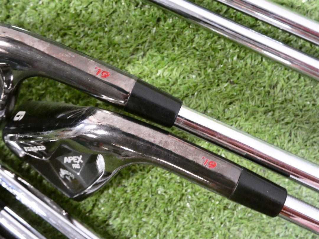 Callaway Apex Pro Smoke 19 Irons 3-9 (No P Wedge) Tour 120 Stiff Steel 2* Flat