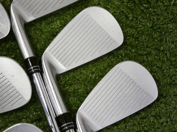 TaylorMade 2024 P7CB Irons 4-9 (No P Wedge) Project X LZ 120g 6.0 Stiff Mid