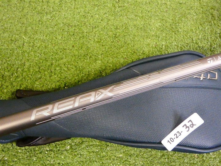 TaylorMade Qi4D Max Lite 18* 5 Wood REAX 45 Regular Graphite with Headcover New