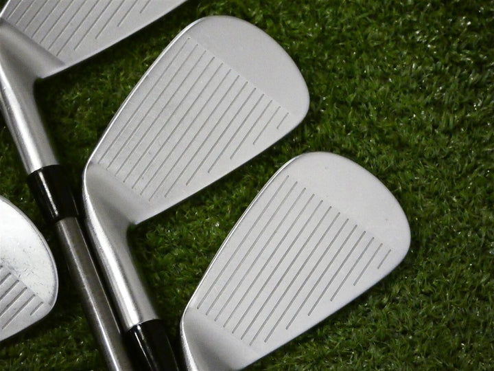 Callaway Apex Pro 21 Forged Irons 4-9 (No P Wedge) SteelFiber i95 Stiff Graphite