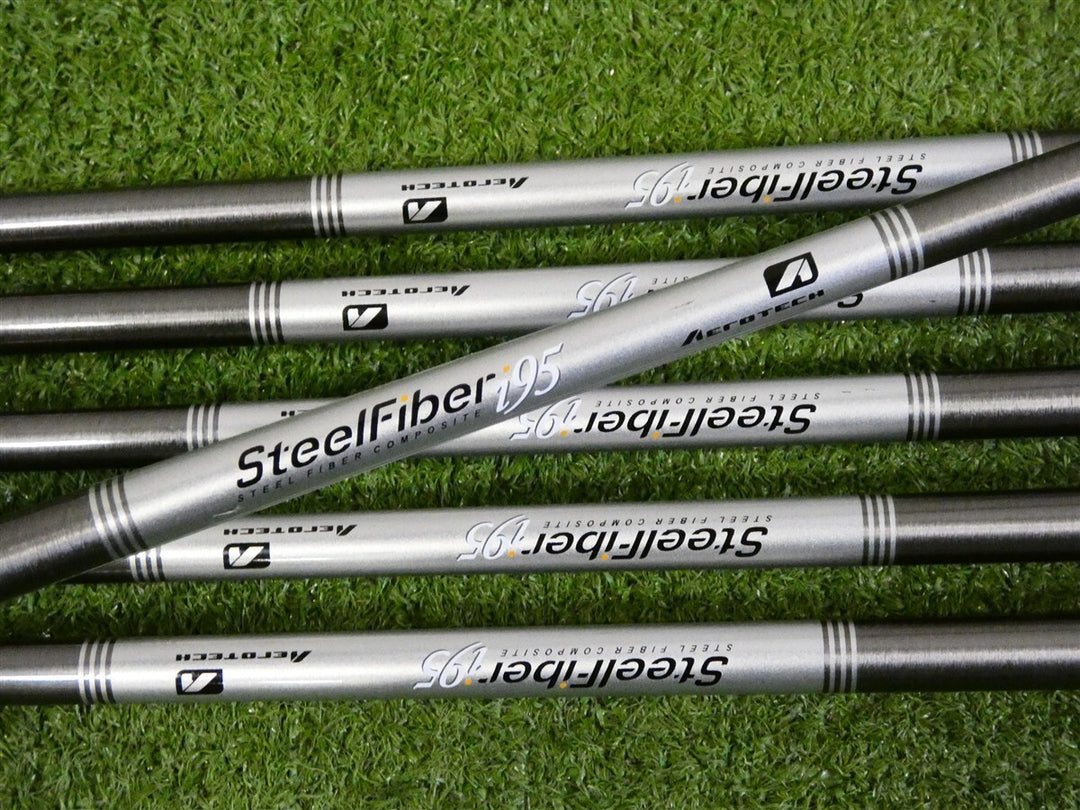 Callaway Apex Pro 21 Forged Irons 4-9 (No P Wedge) SteelFiber i95 Stiff Graphite
