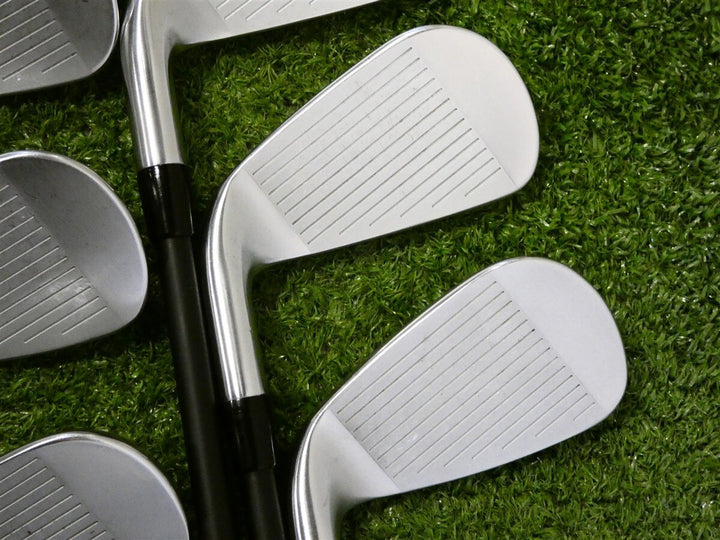 Titleist 2025 T350 Irons 6-P &amp; 48* W Vanquish 50 Regular Graphite Mid