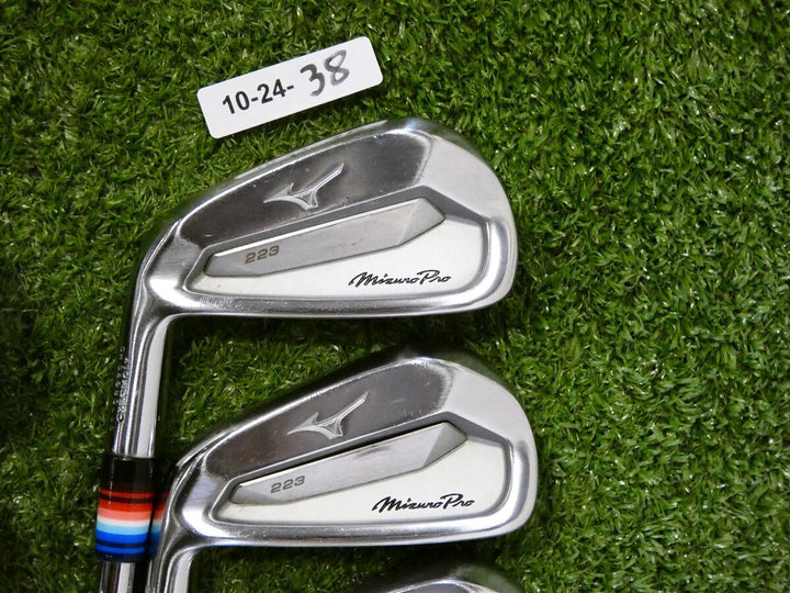 Mizuno Pro 223 Forged Left Hand Irons 4-P, G DG 105 X100 X Extra Stiff Steel +2"
