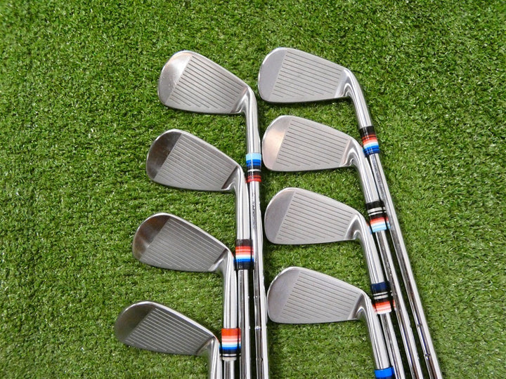 Mizuno Pro 223 Forged Left Hand Irons 4-P, G DG 105 X100 X Extra Stiff Steel +2"