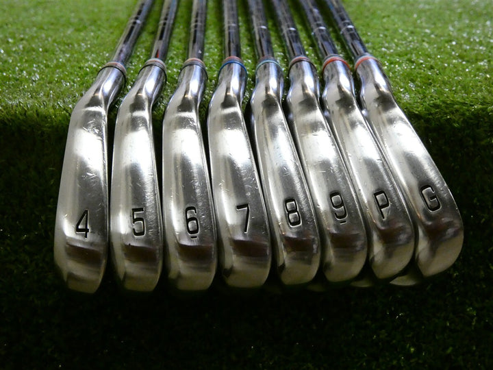 Mizuno Pro 223 Forged Left Hand Irons 4-P, G DG 105 X100 X Extra Stiff Steel +2"