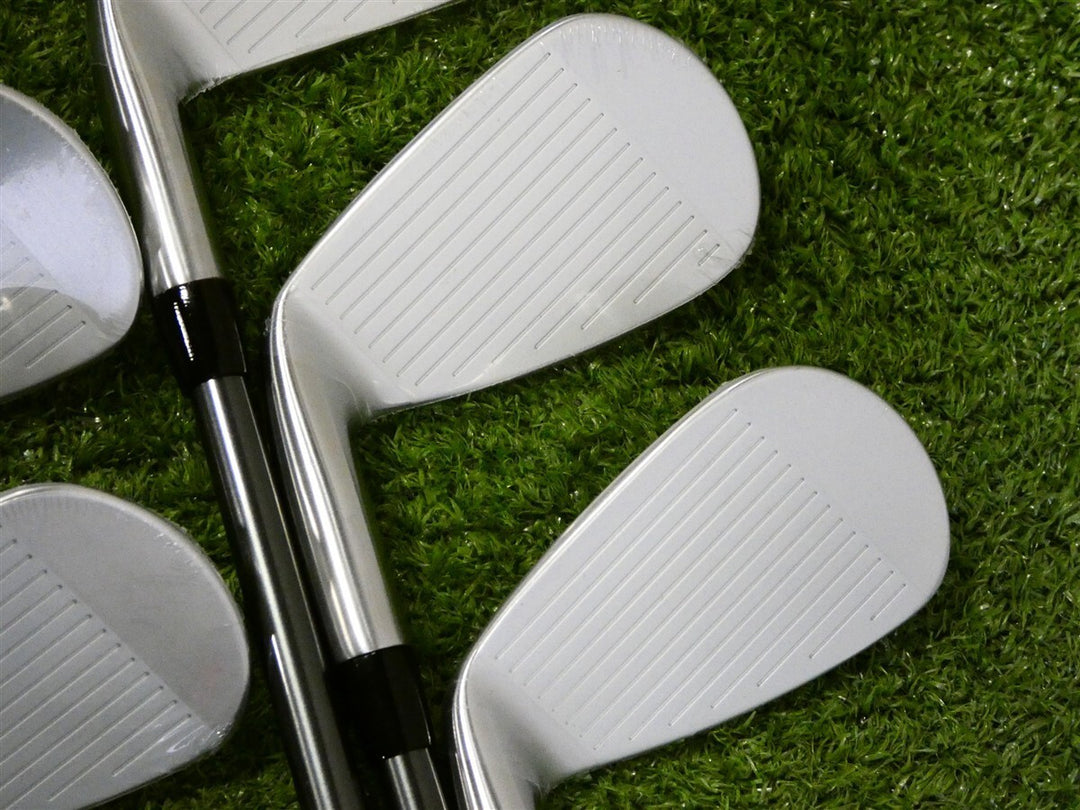 Titleist T250 Launch Spec Womens Irons 7-P &amp; 52* W MMT 55 R3 Ladies Graphite New
