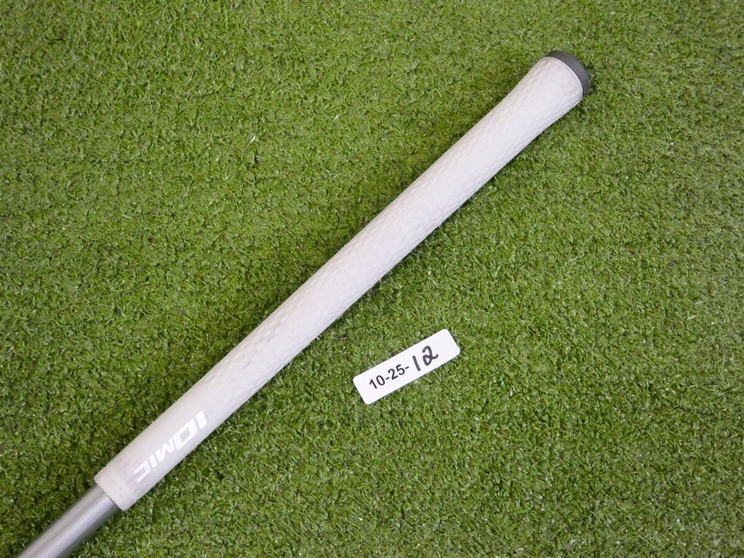 Titleist GT1 26* Womens 6 Hybrid Air Speeder 40 R3 Ladies Graphite