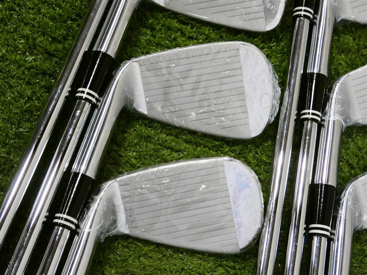 Cleveland CG7 Tour Irons 3-P Dynamic Gold S300 Stiff Steel New
