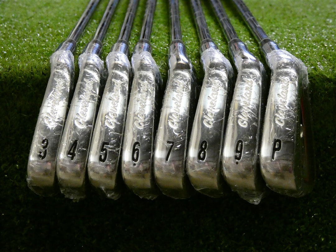 Cleveland CG7 Tour Irons 3-P Dynamic Gold S300 Stiff Steel New