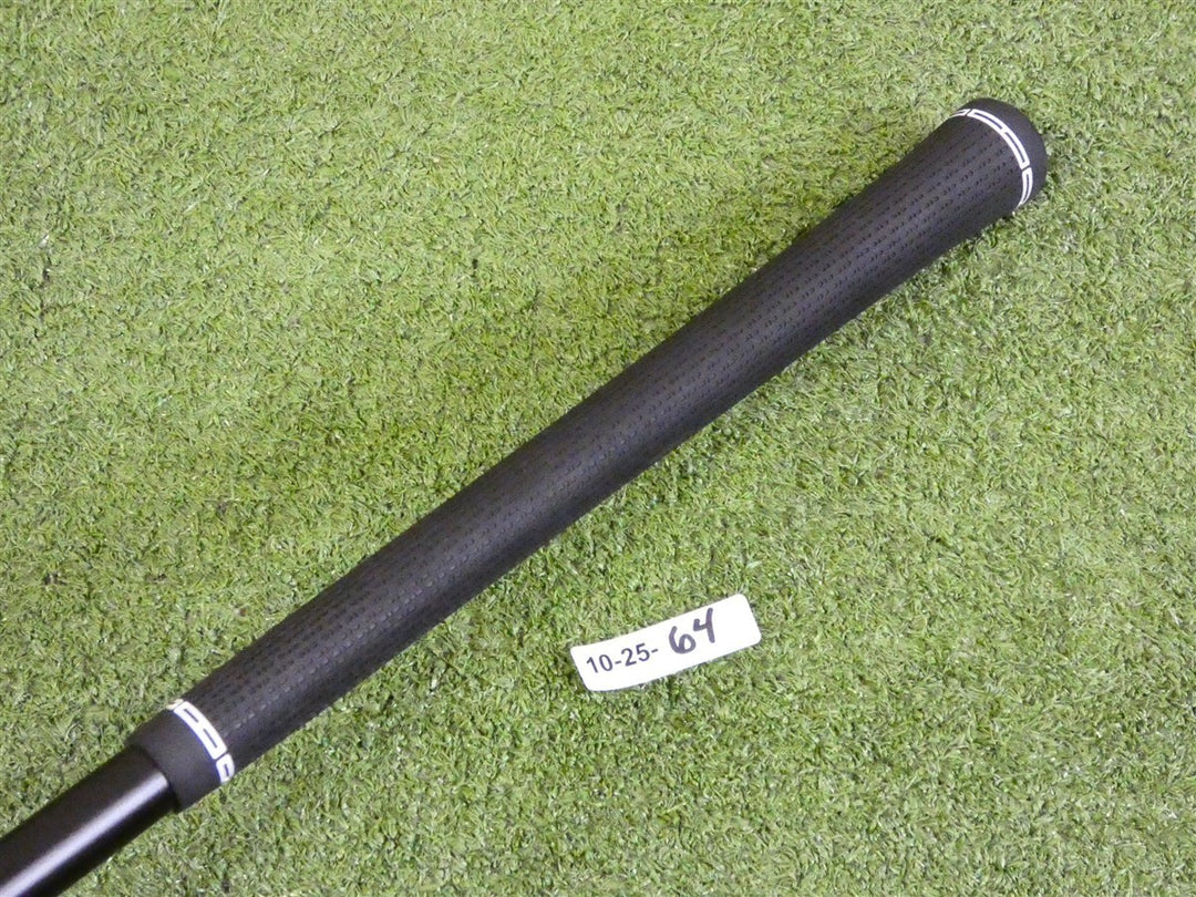 Titleist GT2 9* Driver HZRDUS Black 5G 60g 6.5 X Extra Stiff Graphite