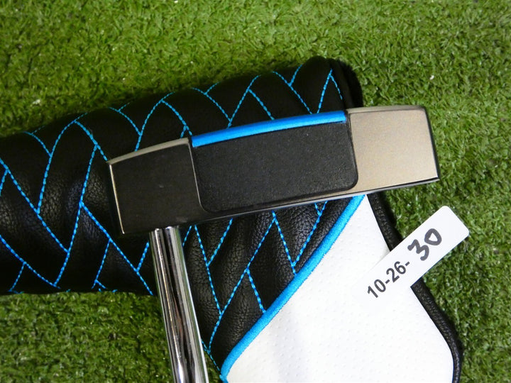 Ping 2025 Scottsdale DS72 35" Straight Putter with HC Super Stroke Black Dot New