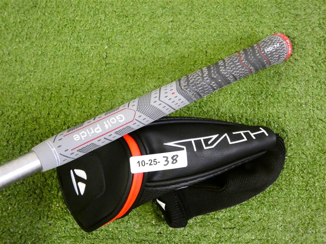 TaylorMade Stealth Plus 19.5* 3 Hybrid Tensei AV Blue 80 Stiff Graphite w HC Mid