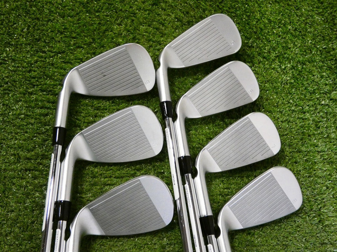 PING G740 Irons 5-W &amp; U AWT 3.0 Regular Steel Black Dot Mint