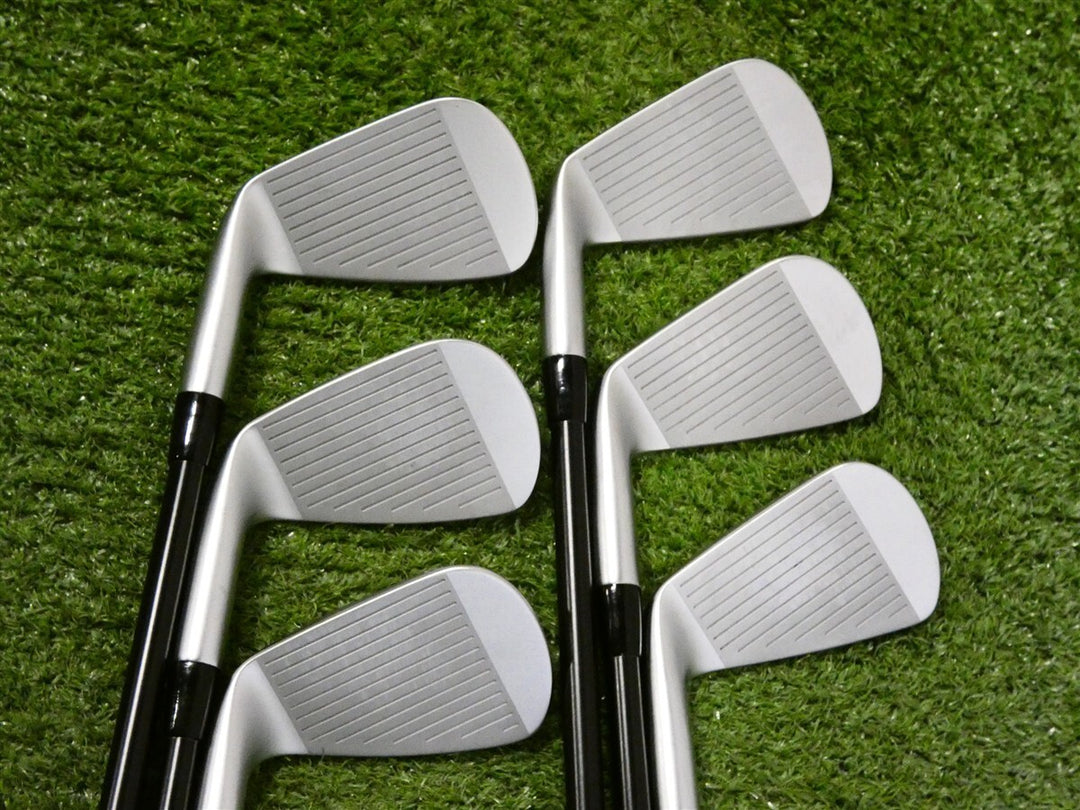 Mizuno Pro S-4 Irons 5-P Project X LZ Blackout 5.5 Regular Steel +.5" Excellent