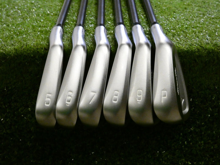 Mizuno Pro S-4 Irons 5-P Project X LZ Blackout 5.5 Regular Steel +.5" Excellent