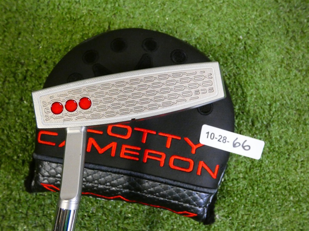 Titleist Scotty Cameron 2026 Phantom 5.5 34" Putter with Headcover New