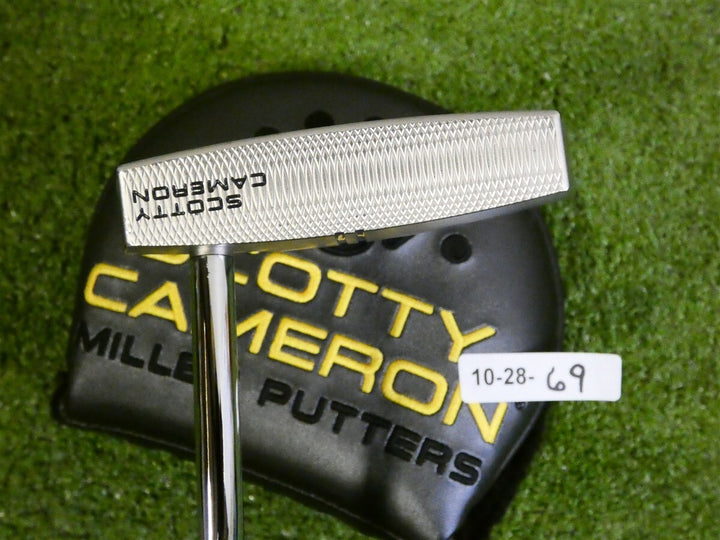 Titleist Scotty Cameron 2024 Phantom 9 35" Putter with Headcover Excellent